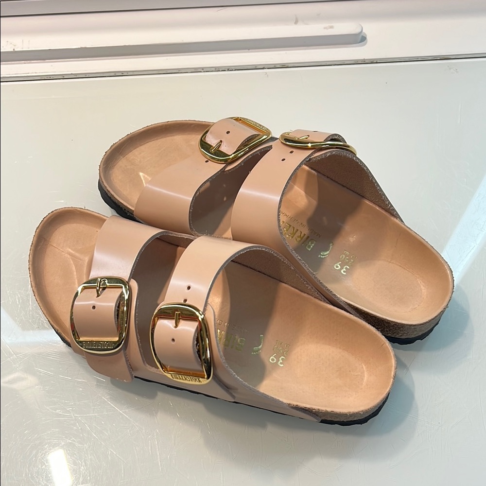 Birkenstock beige Arizona big buckle 8